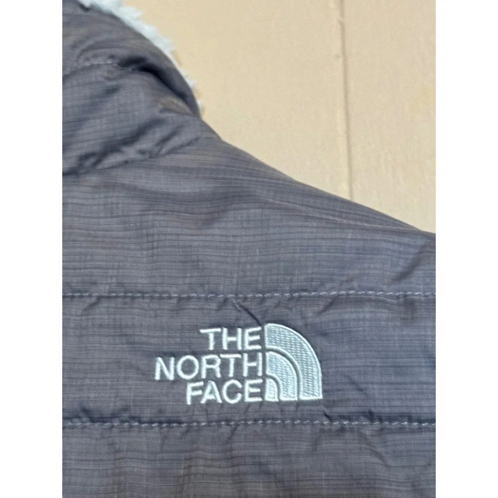 The North Face Girl Med 10/12 Reversible Mossbud Swirl Puffer Coat ice blue gray
